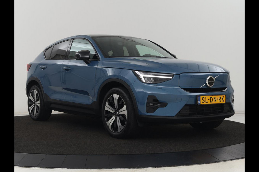 Volvo C40 Recharge Plus 69 kWh | Panoramadak | Stoelverwarming | Harman/Kardon | Warmtepomp | Carplay | Adaptive cruise | Stuurverwarming | 360 Camera | Full LED
