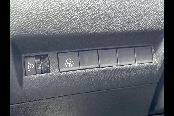 Peugeot 208 1.2 PureTech Allure Pack Peugeot 208 1.2 PureTech Allure Pack