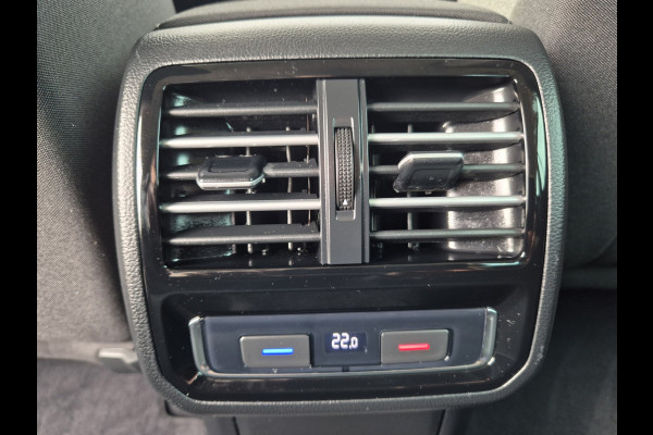 Volkswagen Passat Variant 1.4 TSI ACT Highline ,airco,adap cruise,navigatie,stoelverwarming,parkeersensoren, Volkswagen Passat Variant 1.4 TSI ACT Highline ,airco,adap cruise,navigatie,stoelverwarming,parkeersensoren,