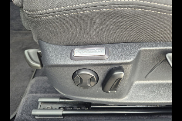 Volkswagen Passat Variant 1.4 TSI ACT Highline ,airco,adap cruise,navigatie,stoelverwarming,parkeersensoren, Volkswagen Passat Variant 1.4 TSI ACT Highline ,airco,adap cruise,navigatie,stoelverwarming,parkeersensoren,