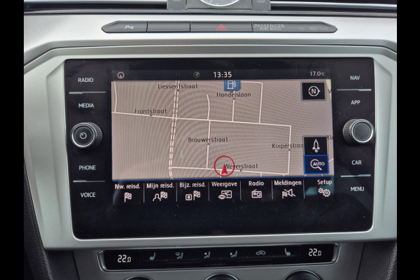 Volkswagen Passat Variant 1.4 TSI ACT Highline ,airco,adap cruise,navigatie,stoelverwarming,parkeersensoren, Volkswagen Passat Variant 1.4 TSI ACT Highline ,airco,adap cruise,navigatie,stoelverwarming,parkeersensoren,