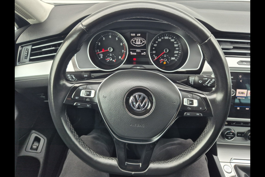 Volkswagen Passat Variant 1.4 TSI ACT Highline ,airco,adap cruise,navigatie,stoelverwarming,parkeersensoren, Volkswagen Passat Variant 1.4 TSI ACT Highline ,airco,adap cruise,navigatie,stoelverwarming,parkeersensoren,