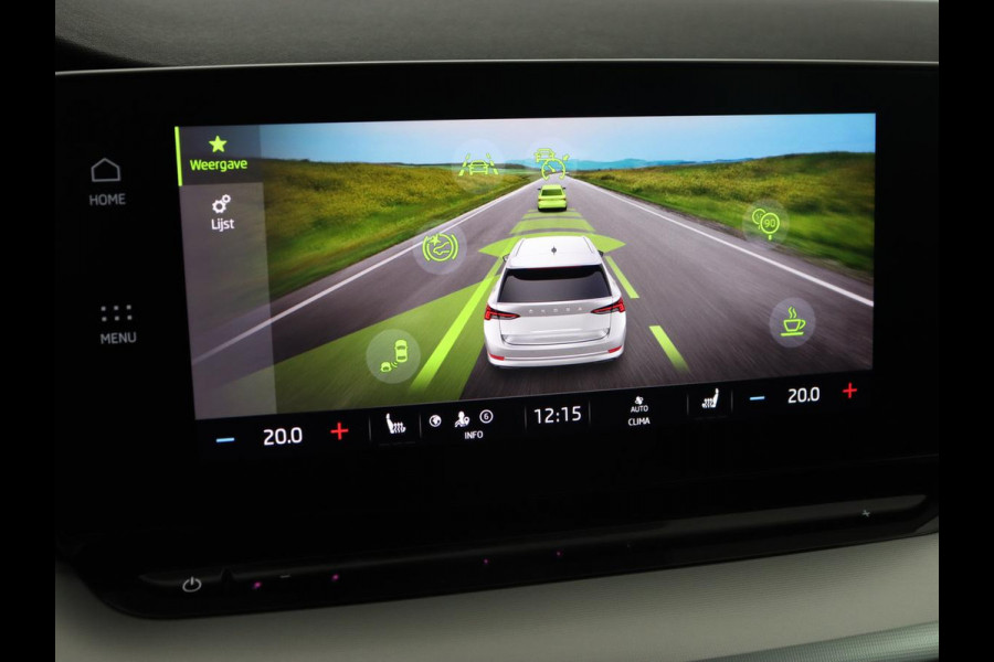 Škoda Octavia 1.0 e-TSI Business Edition Plus | Leder/Alcantara | Achterbankverwarming | Trekhaak | Adaptive cruise | Camera | Sfeerverlichting | Stoelverwarming | Carplay | Park Assist | Memory