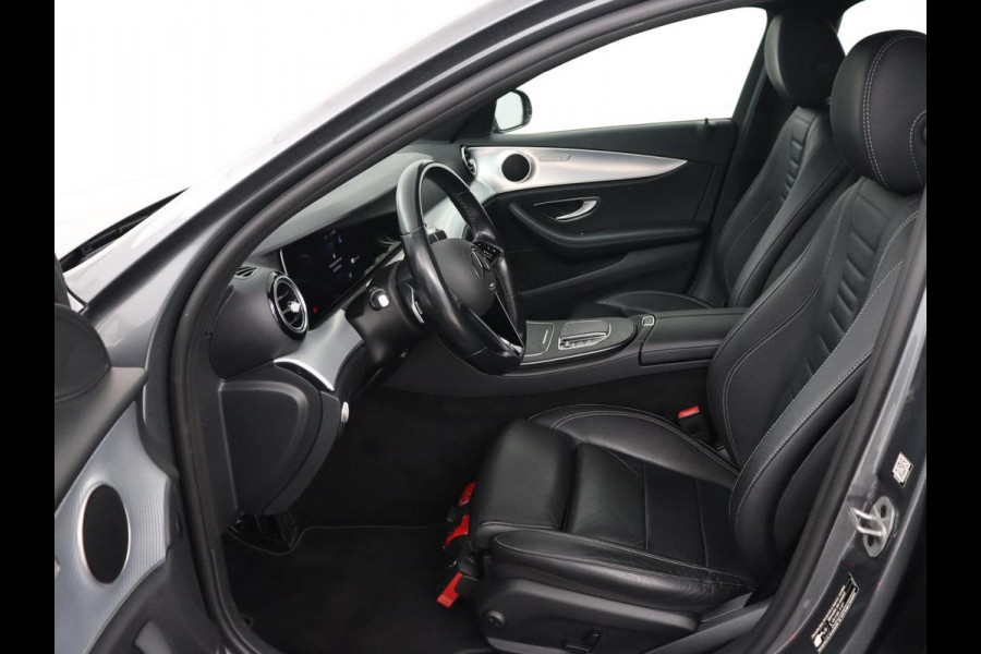 Mercedes-Benz E-Klasse 300e Avantgarde | Leder | Stoelverwarming | 360 Camera | Keyless | Carplay | Sfeerverlichting | Widescreen | Navigatie | Park Asisst | PHEV | Plug In