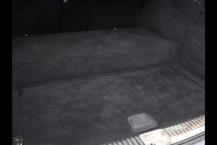 Mercedes-Benz E-Klasse 300e Avantgarde | Leder | Stoelverwarming | 360 Camera | Keyless | Carplay | Sfeerverlichting | Widescreen | Navigatie | Park Asisst | PHEV | Plug In