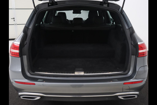 Mercedes-Benz E-Klasse 300e Avantgarde | Leder | Stoelverwarming | 360 Camera | Keyless | Carplay | Sfeerverlichting | Widescreen | Navigatie | Park Asisst | PHEV | Plug In