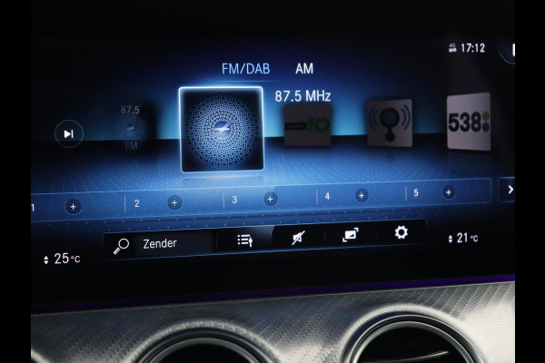 Mercedes-Benz E-Klasse 300e Avantgarde | Leder | Stoelverwarming | 360 Camera | Keyless | Carplay | Sfeerverlichting | Widescreen | Navigatie | Park Asisst | PHEV | Plug In