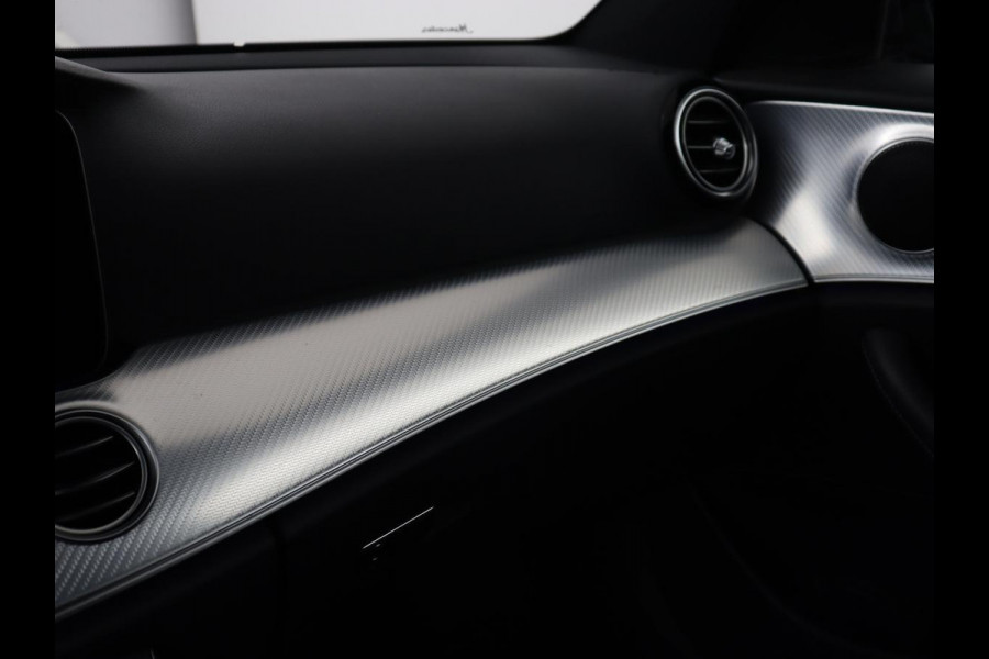 Mercedes-Benz E-Klasse 300e Avantgarde | Leder | Stoelverwarming | 360 Camera | Keyless | Carplay | Sfeerverlichting | Widescreen | Navigatie | Park Asisst | PHEV | Plug In