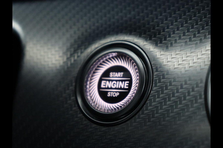 Mercedes-Benz E-Klasse 300e Avantgarde | Leder | Stoelverwarming | 360 Camera | Keyless | Carplay | Sfeerverlichting | Widescreen | Navigatie | Park Asisst | PHEV | Plug In