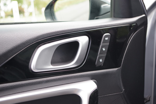 Kia Ceed Sportswagon 1.6 GDI PHEV ExecutiveLine 140 PK, Panoramadak, Leder, Stoelkoeling & Verwarming, Camera