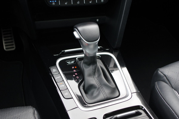 Kia Ceed Sportswagon 1.6 GDI PHEV ExecutiveLine 140 PK, Panoramadak, Leder, Stoelkoeling & Verwarming, Camera