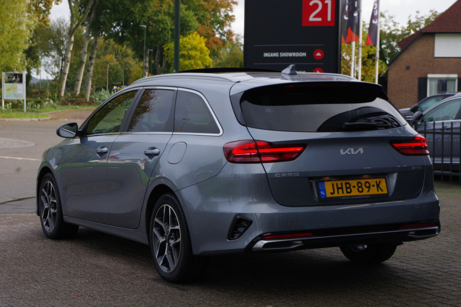 Kia Ceed Sportswagon 1.6 GDI PHEV ExecutiveLine 140 PK, Panoramadak, Leder, Stoelkoeling & Verwarming, Camera
