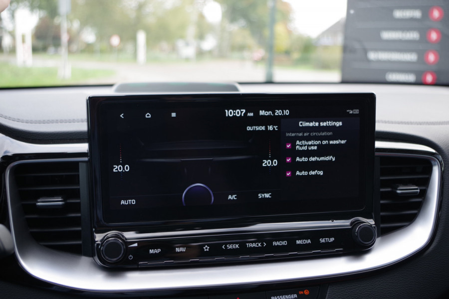 Kia Ceed Sportswagon 1.6 GDI PHEV ExecutiveLine 140 PK, Panoramadak, Leder, Stoelkoeling & Verwarming, Camera