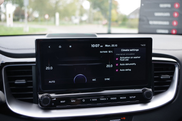 Kia Ceed Sportswagon 1.6 GDI PHEV ExecutiveLine 140 PK, Panoramadak, Leder, Stoelkoeling & Verwarming, Camera