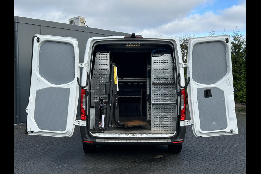 Mercedes-Benz Sprinter 314 CDI / L1H1 / 1e EIG. / 2x SCHUIFDEUR / INRICHTING + LAADKRAAN / CAMERA / AIRCO / CRUISE / NAVI / APPLE CARPLAY