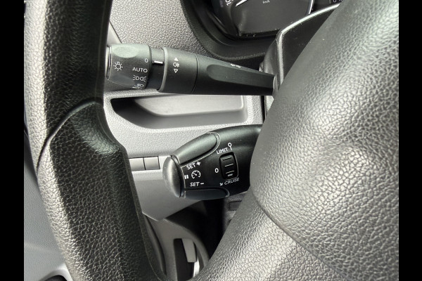 Peugeot Expert 1.5 BlueHDI 102 PK / L2H1 / TREKHAAK / AIRCO / CRUISE / 48.216 KM!! / PDC