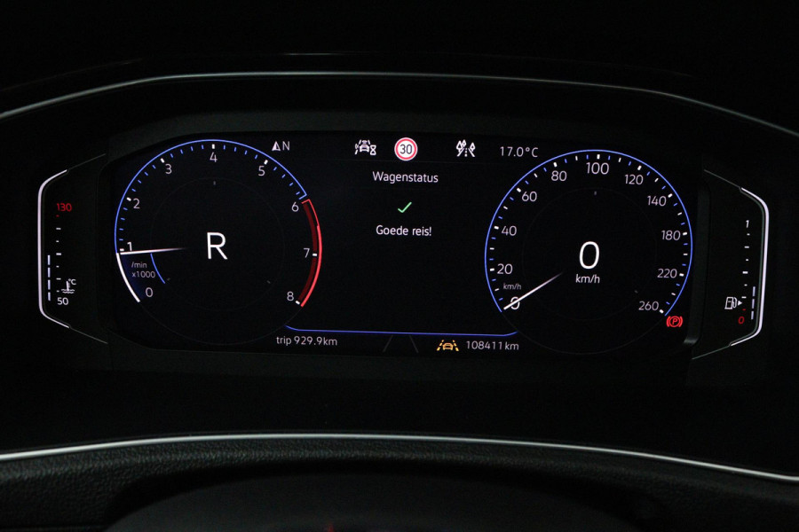 Volkswagen T-Roc 1.5 TSI Sport Business R (PANORAMADAK, DIGITALE COCKPIT, CARPLAY, PDC, GOED ONDERHOUDEN)