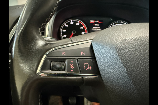 Seat Ateca 1.0 EcoTSI Style Business Intense | Navi | Cruise Seat Ateca 1.0 EcoTSI Style Business Intense | Navi | Cruise