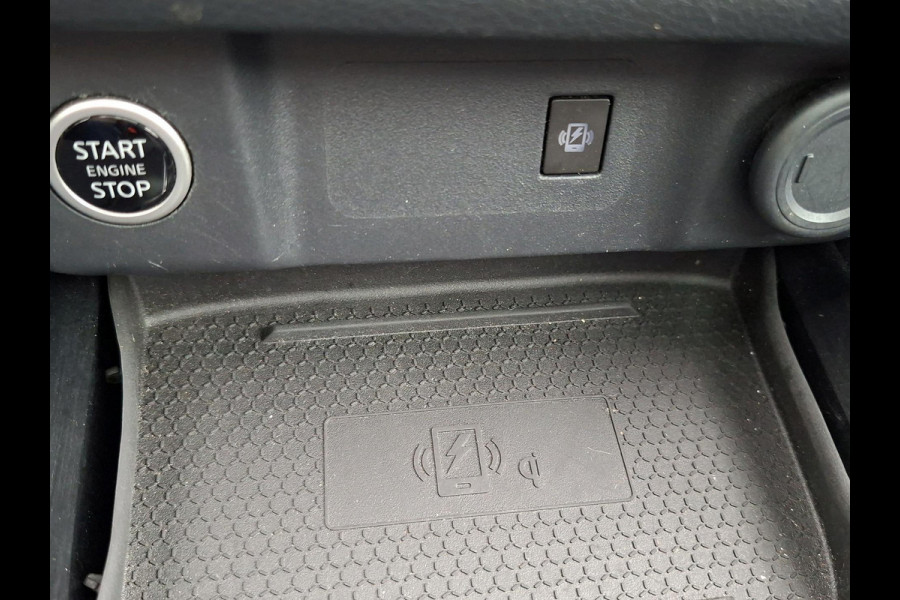 Nissan QASHQAI 1.3 MHEV Tekna | Panorama dak | Adaptive Cruise control | Nissan QASHQAI 1.3 MHEV Tekna | Panorama dak | Adaptive Cruise control |