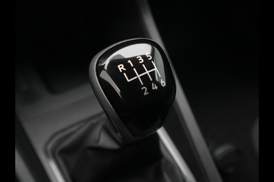 Volkswagen Caddy Cargo 1.5 TSI 115pk airco cruise control Parkeersensors DAB radio 250 werk Volkswagen Caddy Cargo 1.5 TSI 115pk airco cruise control Parkeersensors DAB radio 250 werk