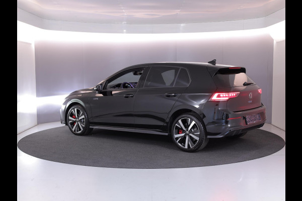 Volkswagen Golf 1.5 eHybrid GTE 272PK PHEV | Verlengde garantie  | Navigatie | Panorama dak | Black Style | 18" Lm velgen | Multimedia pakket plus | Volkswagen Golf 1.5 eHybrid GTE 272PK PHEV | Verlengde garantie  | Navigatie | Panorama dak | Black Style | 18" Lm velgen | Multimedia pakket plus |
