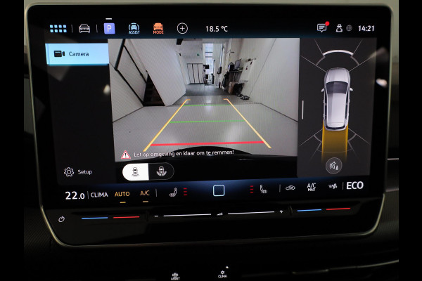 Volkswagen Golf 1.5 eHybrid GTE 272PK PHEV | Verlengde garantie  | Navigatie | Panorama dak | Black Style | 18" Lm velgen | Multimedia pakket plus | Volkswagen Golf 1.5 eHybrid GTE 272PK PHEV | Verlengde garantie  | Navigatie | Panorama dak | Black Style | 18" Lm velgen | Multimedia pakket plus |