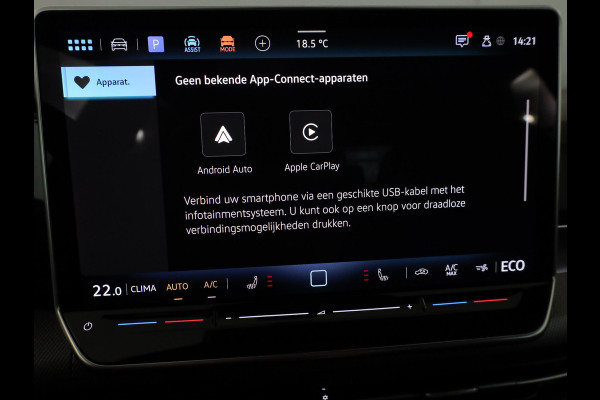 Volkswagen Golf 1.5 eHybrid GTE 272PK PHEV | Verlengde garantie  | Navigatie | Panorama dak | Black Style | 18" Lm velgen | Multimedia pakket plus | Volkswagen Golf 1.5 eHybrid GTE 272PK PHEV | Verlengde garantie  | Navigatie | Panorama dak | Black Style | 18" Lm velgen | Multimedia pakket plus |