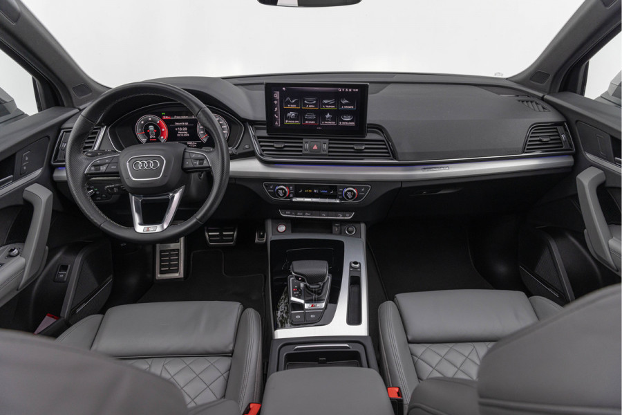 Audi SQ5 SPORTBACK 3.0 TDI 341pk Quattro Luchtv. S-stoelen B&O 21'' Trekhaak Audi SQ5 SPORTBACK 3.0 TDI 341pk Quattro Luchtv. S-stoelen B&O 21'' Trekhaak