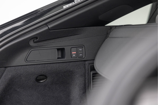 Audi SQ5 SPORTBACK 3.0 TDI 341pk Quattro Luchtv. S-stoelen B&O 21'' Trekhaak Audi SQ5 SPORTBACK 3.0 TDI 341pk Quattro Luchtv. S-stoelen B&O 21'' Trekhaak