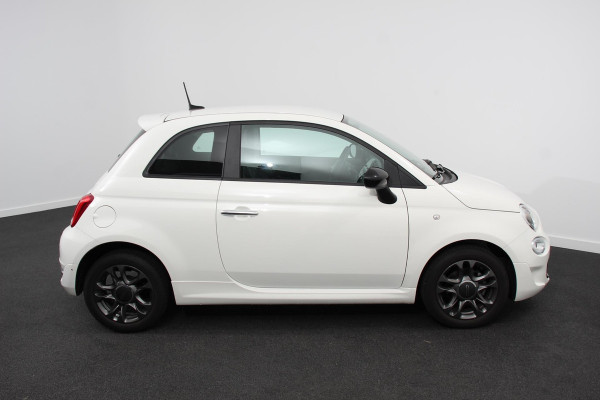 Fiat 500 1.0 Hybrid Sport Connect | Navigatie | Apple Carplay/Android Auto | Airco | Dab | Sportstoelen | Cruise Control | Lichtmetalen Velgen |