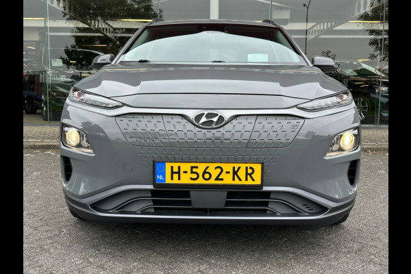 Hyundai Kona EV Fashion 64 kWh | 3e Fase | SOH 98% | Warmte pomp | Climate Control | Navi || occasion