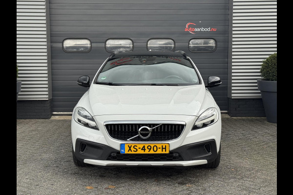 Volvo V40 Cross Country 1.5 T3 Polar+ Luxury | Camera | DAB | Navigatie | Stoelverwarming | Lichtmetalen Velgen |