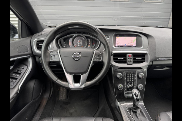 Volvo V40 Cross Country 1.5 T3 Polar+ Luxury | Camera | DAB | Navigatie | Stoelverwarming | Lichtmetalen Velgen |