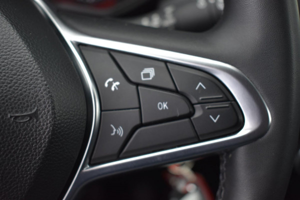 Renault Clio 1.0 TCe 90 PARKEERSENSOREN | APPLE CARPLAY | ANDROID AUTO | NAP | CRUISE CONTROLE