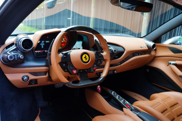 Ferrari F8 Tributo 3.9 V8 HELE VERKOCHT Ferrari F8 Tributo 3.9 V8 HELE VERKOCHT