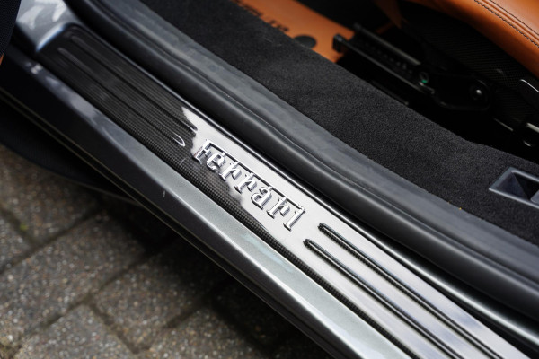 Ferrari F8 Tributo 3.9 V8 HELE VERKOCHT Ferrari F8 Tributo 3.9 V8 HELE VERKOCHT