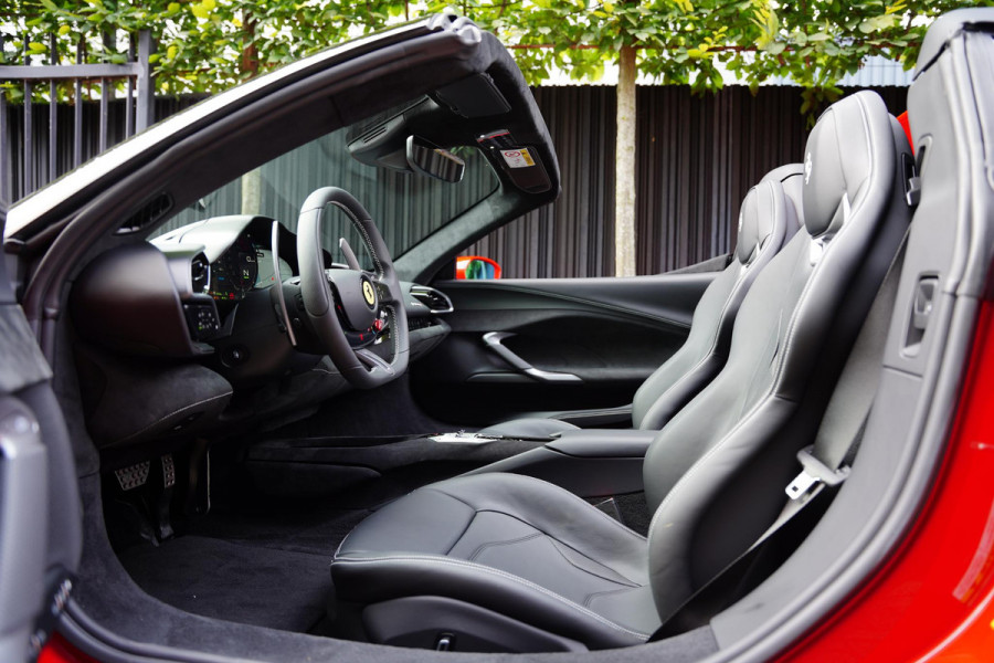 Ferrari 296 GTS 3.0 V6 F 1 Atelier Car Lifting Ferrari 296 GTS 3.0 V6 F 1 Atelier Car Lifting