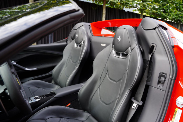 Ferrari 296 GTS 3.0 V6 F 1 Atelier Car Lifting Ferrari 296 GTS 3.0 V6 F 1 Atelier Car Lifting