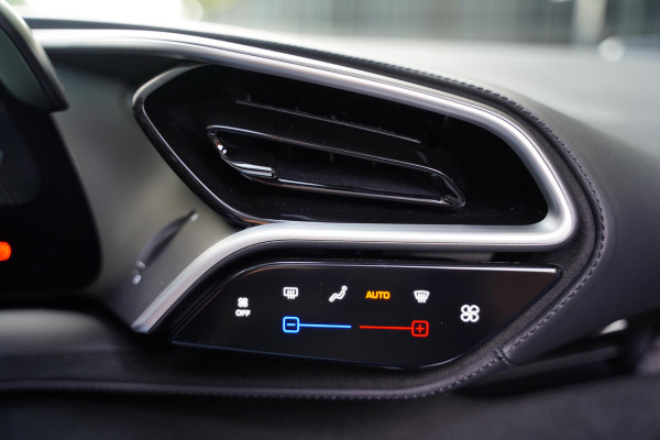 Ferrari 296 GTS 3.0 V6 F 1 Atelier Car Lifting Ferrari 296 GTS 3.0 V6 F 1 Atelier Car Lifting