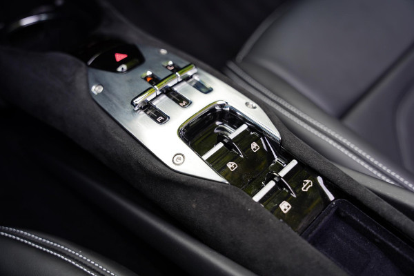 Ferrari 296 GTS 3.0 V6 F 1 Atelier Car Lifting Ferrari 296 GTS 3.0 V6 F 1 Atelier Car Lifting