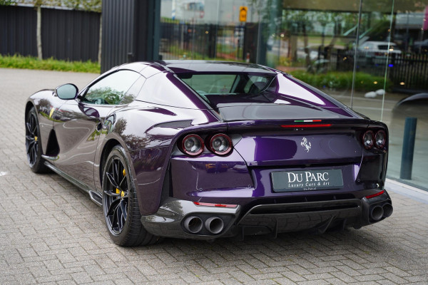 Ferrari 812 GTS 6.5 V12 HELE Viola Hong Kong Carbon Lifting