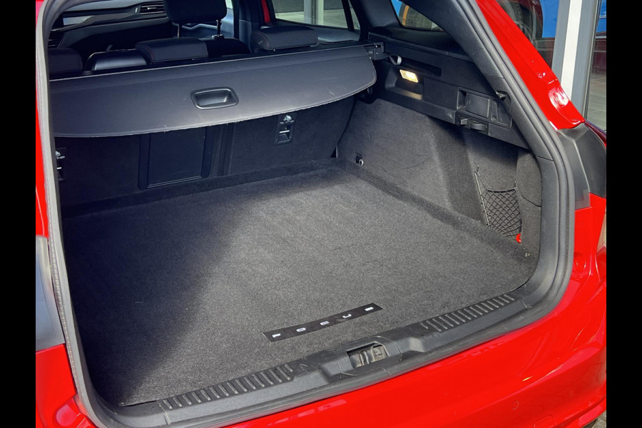 Ford FOCUS Wagon 1.0 EcoBoost Hybrid ST Line X 155pk |  ZUID | Winterpakket | Panorama dak | Adaptieve cruise