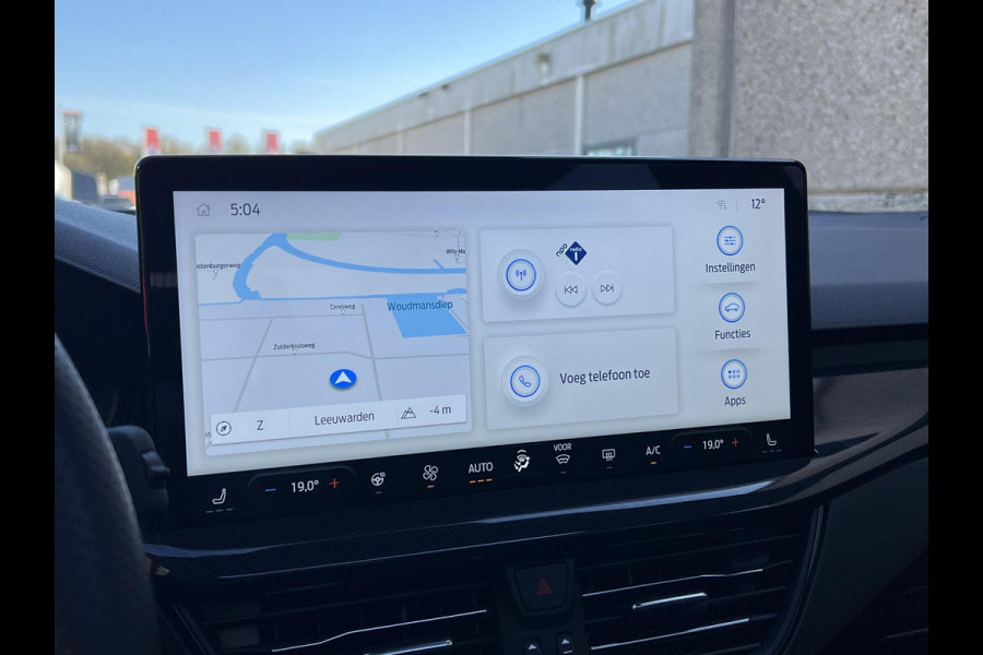 Ford FOCUS Wagon 1.0 EcoBoost Hybrid ST Line X 155pk |  ZUID | Winterpakket | Panorama dak | Adaptieve cruise