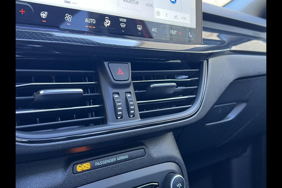 Ford FOCUS Wagon 1.0 EcoBoost Hybrid ST Line X 155pk |  ZUID | Winterpakket | Panorama dak | Adaptieve cruise