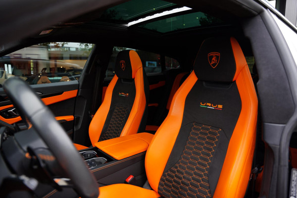 Lamborghini Urus 4.0 V8 Graphite Capsule NL-Auto Stealth X-PEL Lamborghini Urus 4.0 V8 Graphite Capsule NL-Auto Stealth X-PEL