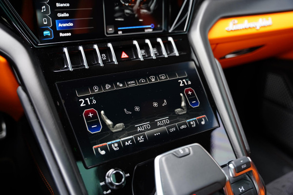 Lamborghini Urus 4.0 V8 Graphite Capsule NL-Auto Stealth X-PEL Lamborghini Urus 4.0 V8 Graphite Capsule NL-Auto Stealth X-PEL