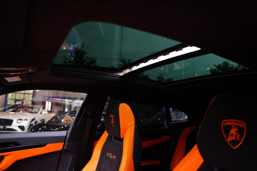 Lamborghini Urus 4.0 V8 Graphite Capsule NL-Auto Stealth X-PEL Lamborghini Urus 4.0 V8 Graphite Capsule NL-Auto Stealth X-PEL