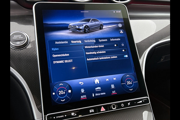 Mercedes-Benz C-Klasse 180 AMG Line Multispaaks lichtmetalen velgen 19 inch. Navigatie | parking support met camera achter | Inclusief 24 maanden MB Certified garantie voor Europa.