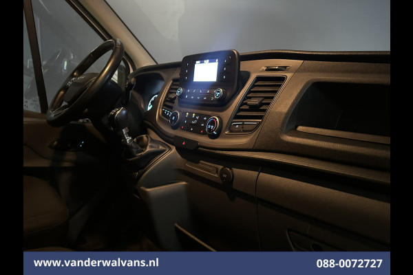 Ford Transit 2.0 TDCI 130pk L4H3 Jumbo Euro6 Airco | Camera | Cruisecontrol | Stoelverwarming | Verwarmde voorruit Parkeersensoren, Bijrijdersbank Ford Transit 2.0 TDCI 130pk L4H3 Jumbo Euro6 Airco | Camera | Cruisecontrol | Stoelverwarming | Verwarmde voorruit Parkeersensoren, Bijrijdersbank