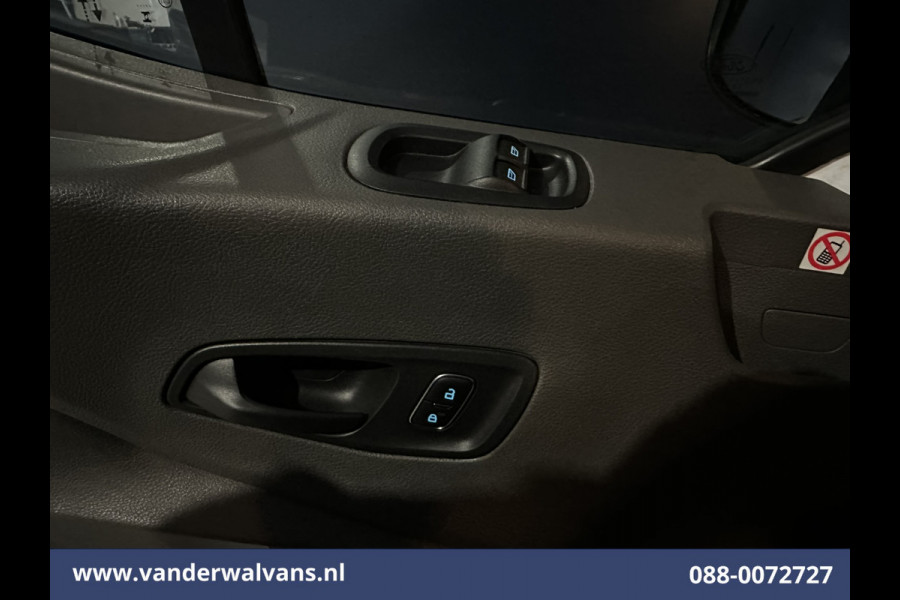 Ford Transit 2.0 TDCI 130pk L4H3 Jumbo Euro6 Airco | Camera | Cruisecontrol | Stoelverwarming | Verwarmde voorruit Parkeersensoren, Bijrijdersbank Ford Transit 2.0 TDCI 130pk L4H3 Jumbo Euro6 Airco | Camera | Cruisecontrol | Stoelverwarming | Verwarmde voorruit Parkeersensoren, Bijrijdersbank
